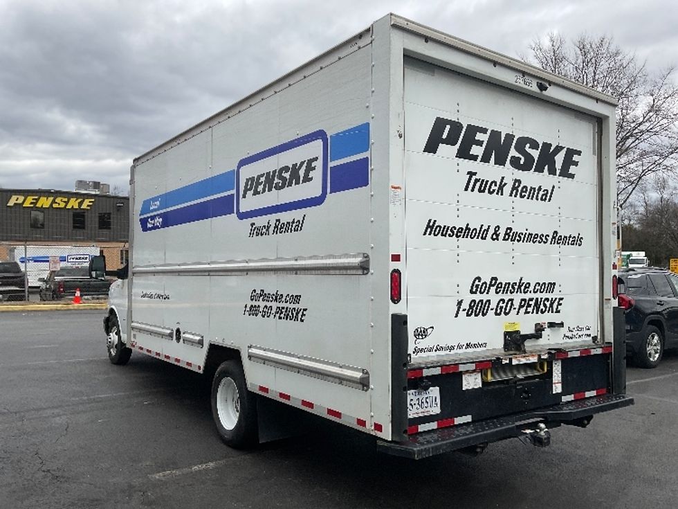 Light Duty Box Truck-Light and Medium Duty Trucks-GMC-2022-Savana G33903-Capitol Heights-MD-24,162\n\t\tmiles-$ 45,000 - Image 6