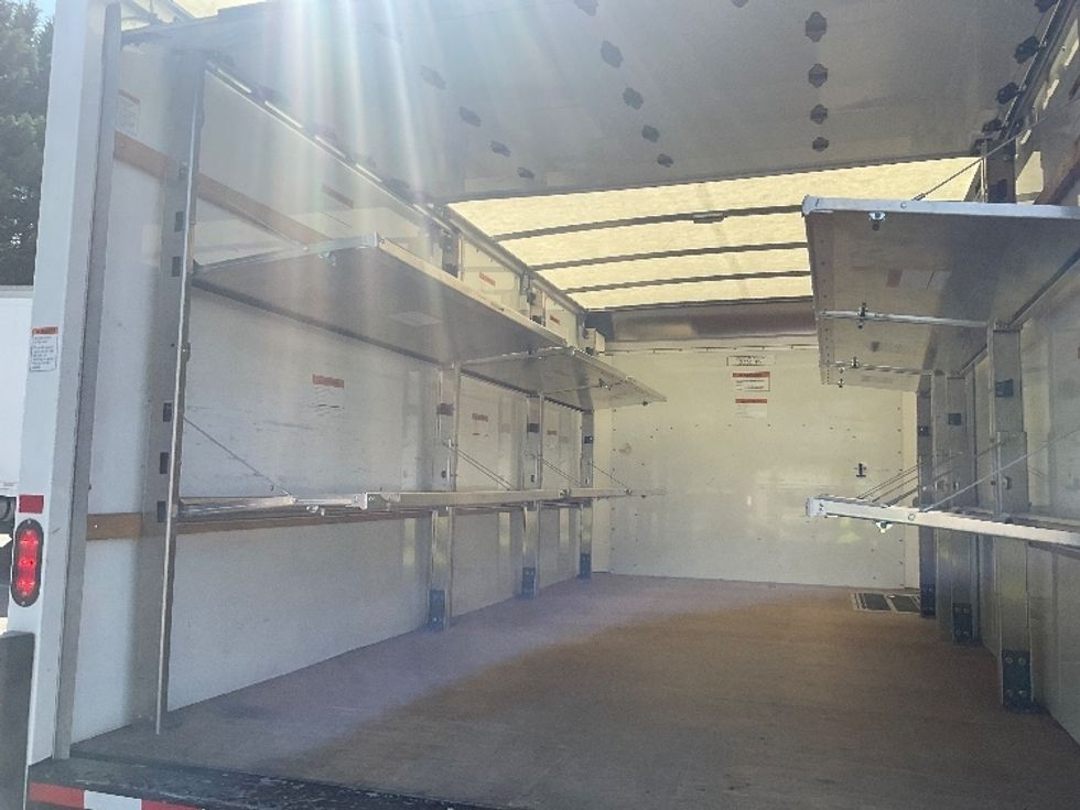 Light Duty Box Truck-Light and Medium Duty Trucks-GMC-2022-Savana G33903-Capitol Heights-MD-30,000\n\t\tmiles-$ 42,250 - Image 11