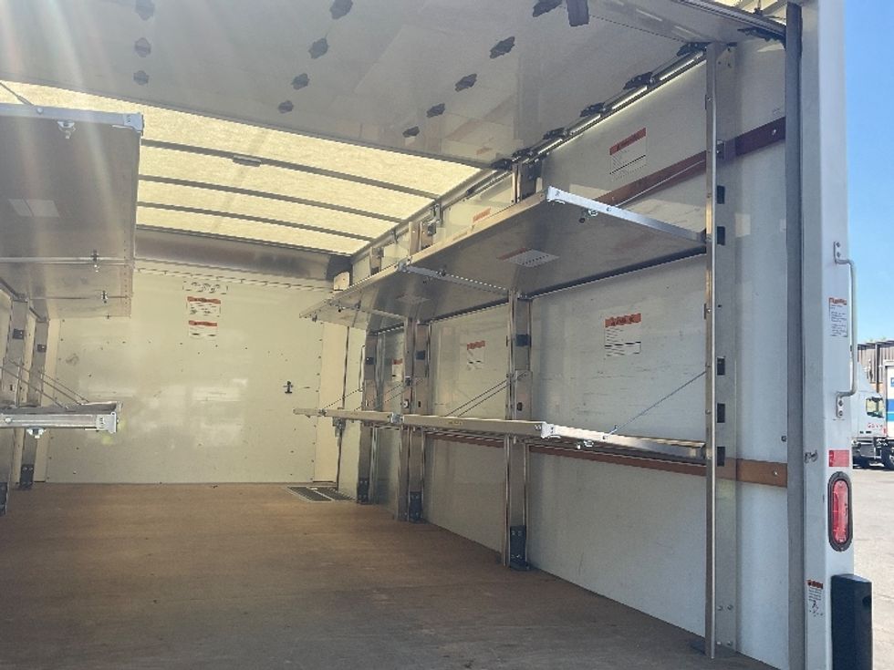 Light Duty Box Truck-Light and Medium Duty Trucks-GMC-2022-Savana G33903-Capitol Heights-MD-30,000\n\t\tmiles-$ 42,250 - Image 12