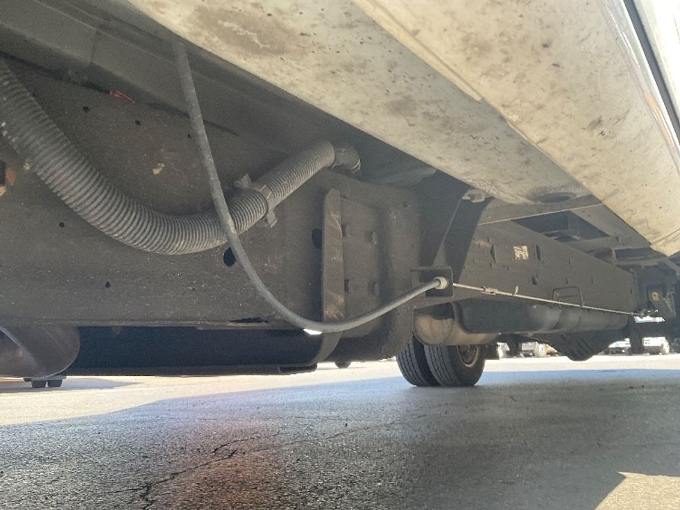 Light Duty Box Truck-Light and Medium Duty Trucks-GMC-2022-Savana G33903-Capitol Heights-MD-30,000\n\t\tmiles-$ 42,250 - Image 5