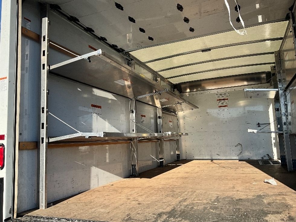 Light Duty Box Truck-Light and Medium Duty Trucks-GMC-2022-Savana G33903-Capitol Heights-MD-52,000\n\t\tmiles-$ 39,000 - Image 11