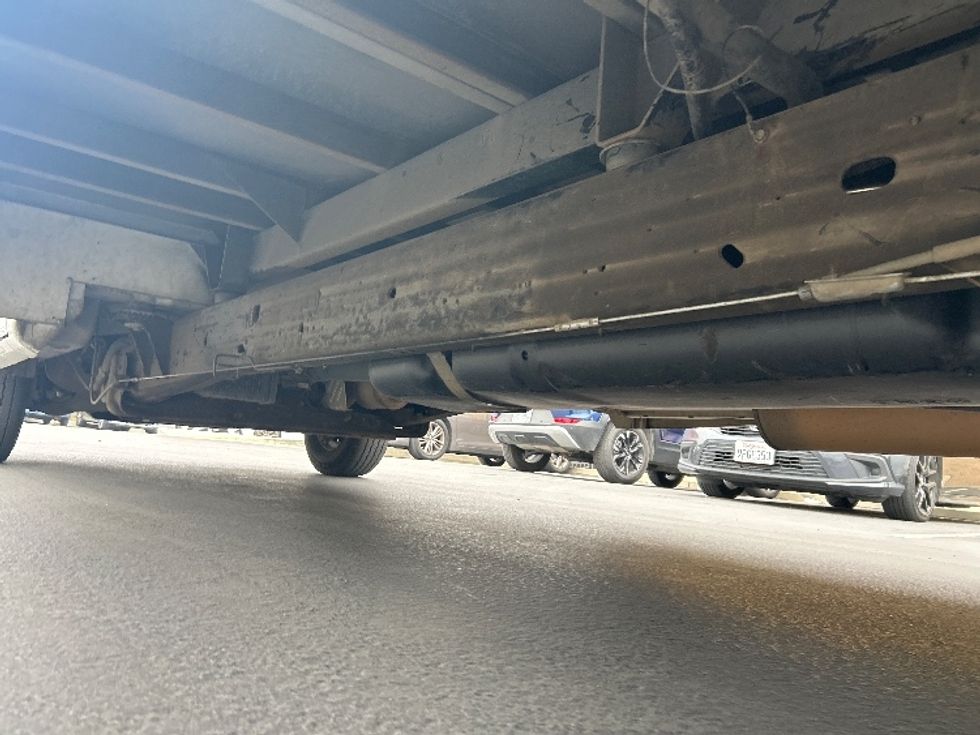 Light Duty Box Truck-Light and Medium Duty Trucks-GMC-2022-Savana G33903-Carson-CA-33,797\n\t\tmiles-$ 45,750 - Image 5