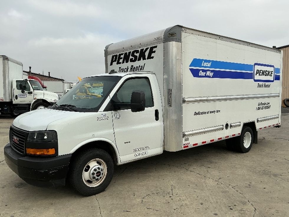 Light Duty Box Truck-Light and Medium Duty Trucks-GMC-2022-Savana G33903-Carson-CA-92,256\n\t\tmiles-$ 36,250 - Image 3