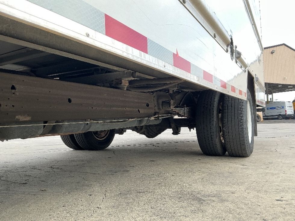 Light Duty Box Truck-Light and Medium Duty Trucks-GMC-2022-Savana G33903-Carson-CA-92,256\n\t\tmiles-$ 36,250 - Image 5