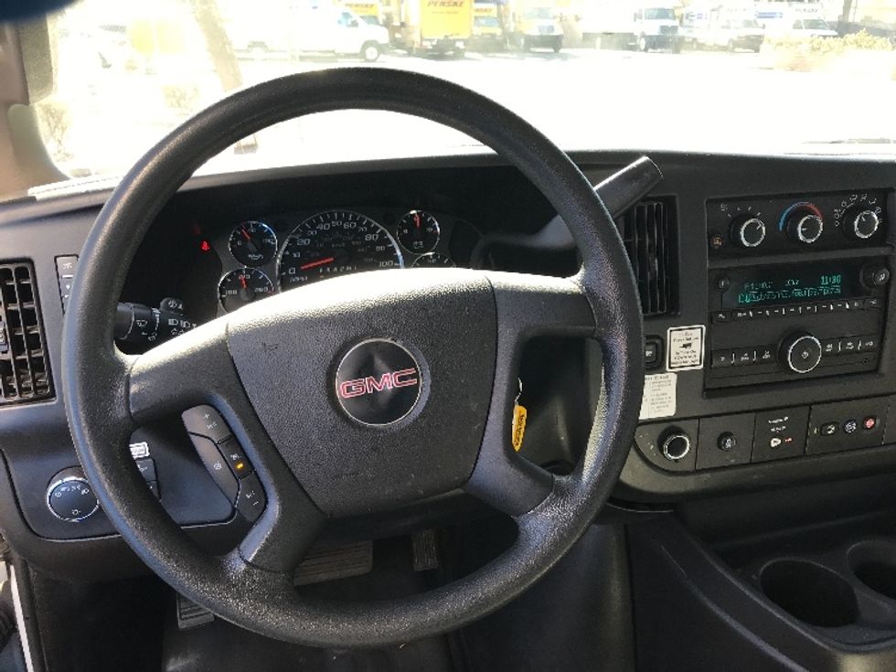 Light Duty Box Truck-Light and Medium Duty Trucks-GMC-2022-Savana G33903-Chandler-AZ-42,839\n\t\tmiles-$ 48,500 - Image 17