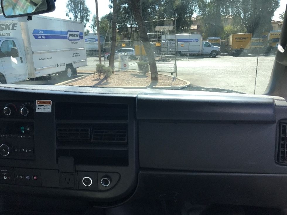 Light Duty Box Truck-Light and Medium Duty Trucks-GMC-2022-Savana G33903-Chandler-AZ-42,839\n\t\tmiles-$ 48,500 - Image 20