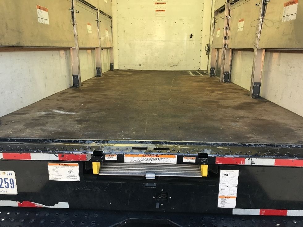 Light Duty Box Truck-Light and Medium Duty Trucks-GMC-2022-Savana G33903-Chandler-AZ-42,839\n\t\tmiles-$ 48,500 - Image 9