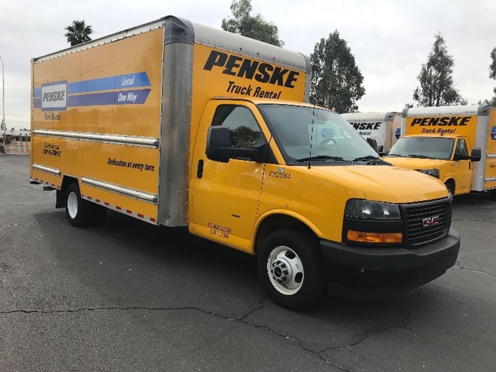 Light Duty Box Truck-Light and Medium Duty Trucks-GMC-2022-Savana G33903-Chandler-AZ-91,808\n\t\tmiles-$ 30,500 - Image 1