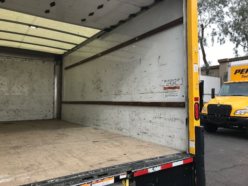 Light Duty Box Truck-Light and Medium Duty Trucks-GMC-2022-Savana G33903-Chandler-AZ-91,808\n\t\tmiles-$ 30,500 - Image 11