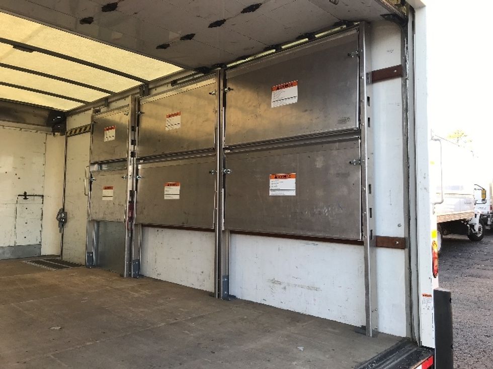 Light Duty Box Truck-Light and Medium Duty Trucks-GMC-2022-Savana G33903-Charlotte-NC-31,837\n\t\tmiles-$ 48,250 - Image 10