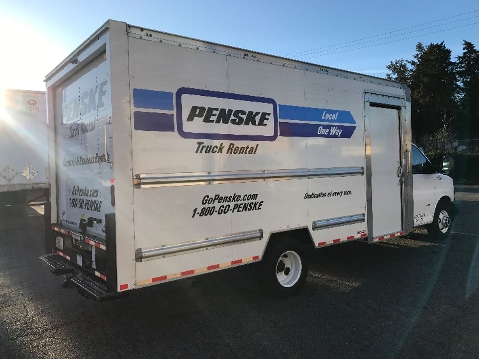 Light Duty Box Truck-Light and Medium Duty Trucks-GMC-2022-Savana G33903-Charlotte-NC-31,837\n\t\tmiles-$ 48,250 - Image 11