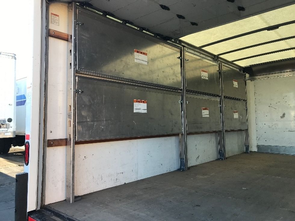 Light Duty Box Truck-Light and Medium Duty Trucks-GMC-2022-Savana G33903-Charlotte-NC-31,837\n\t\tmiles-$ 48,250 - Image 9