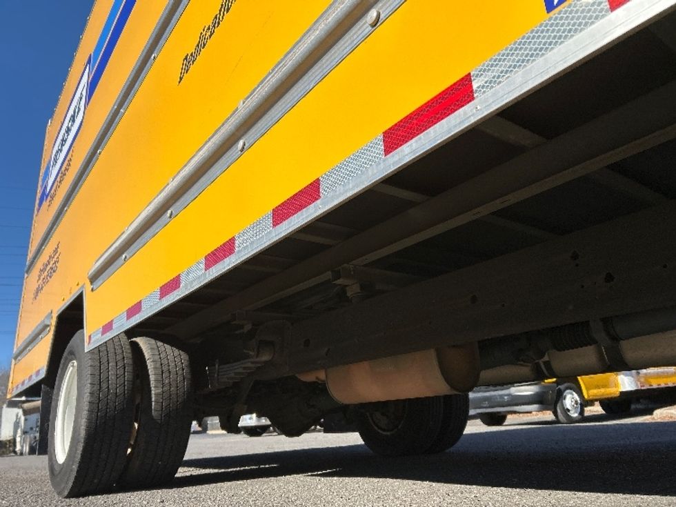 Light Duty Box Truck-Light and Medium Duty Trucks-GMC-2022-Savana G33903-Charlotte-NC-68,081\n\t\tmiles-$ 38,750 - Image 13