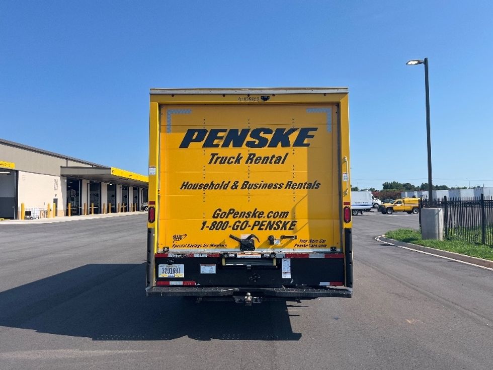 Light Duty Box Truck-Light and Medium Duty Trucks-GMC-2022-Savana G33903-Charlotte-NC-91,603\n\t\tmiles-$ 29,000 - Image 7