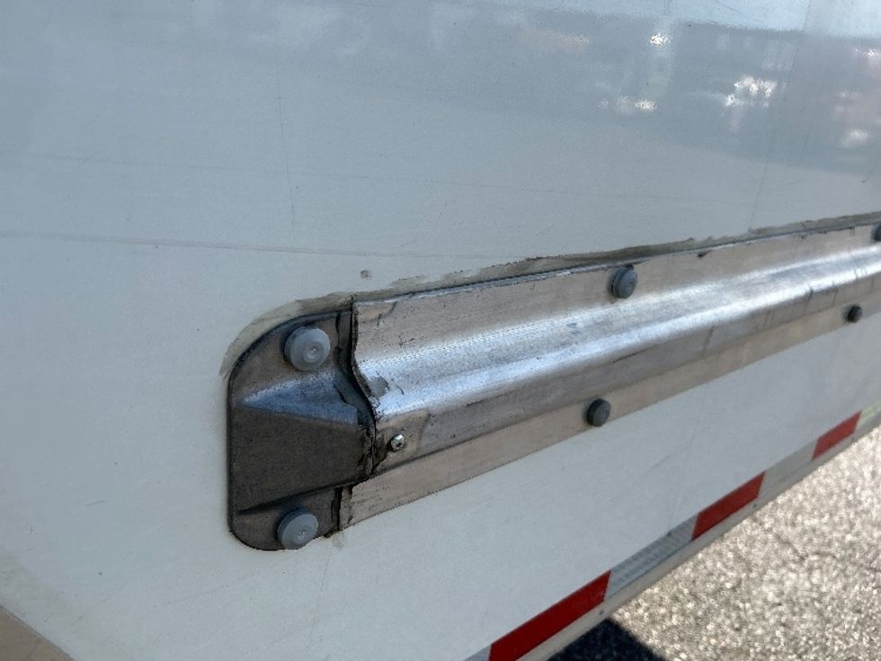 Light Duty Box Truck-Light and Medium Duty Trucks-GMC-2022-Savana G33903-Charlottesville-VA-39,970\n\t\tmiles-$ 44,250 - Image 28