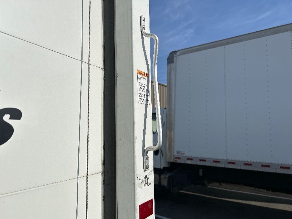 Light Duty Box Truck-Light and Medium Duty Trucks-GMC-2022-Savana G33903-Charlottesville-VA-39,970\n\t\tmiles-$ 44,250 - Image 29