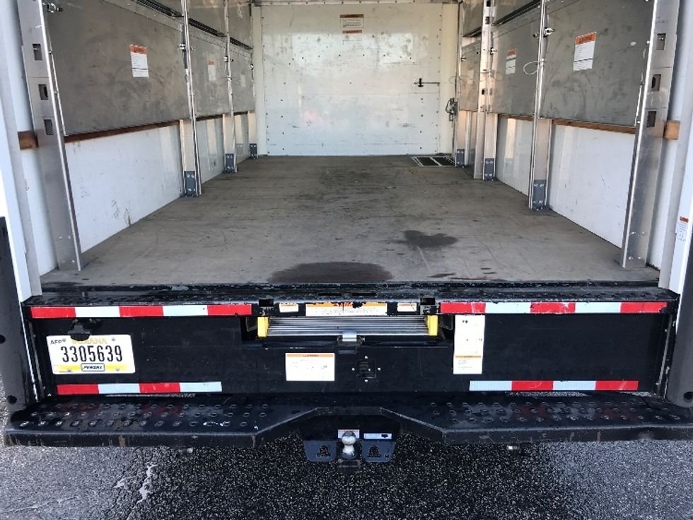 Light Duty Box Truck-Light and Medium Duty Trucks-GMC-2022-Savana G33903-Chesapeake-VA-37,776\n\t\tmiles-$ 47,500 - Image 9