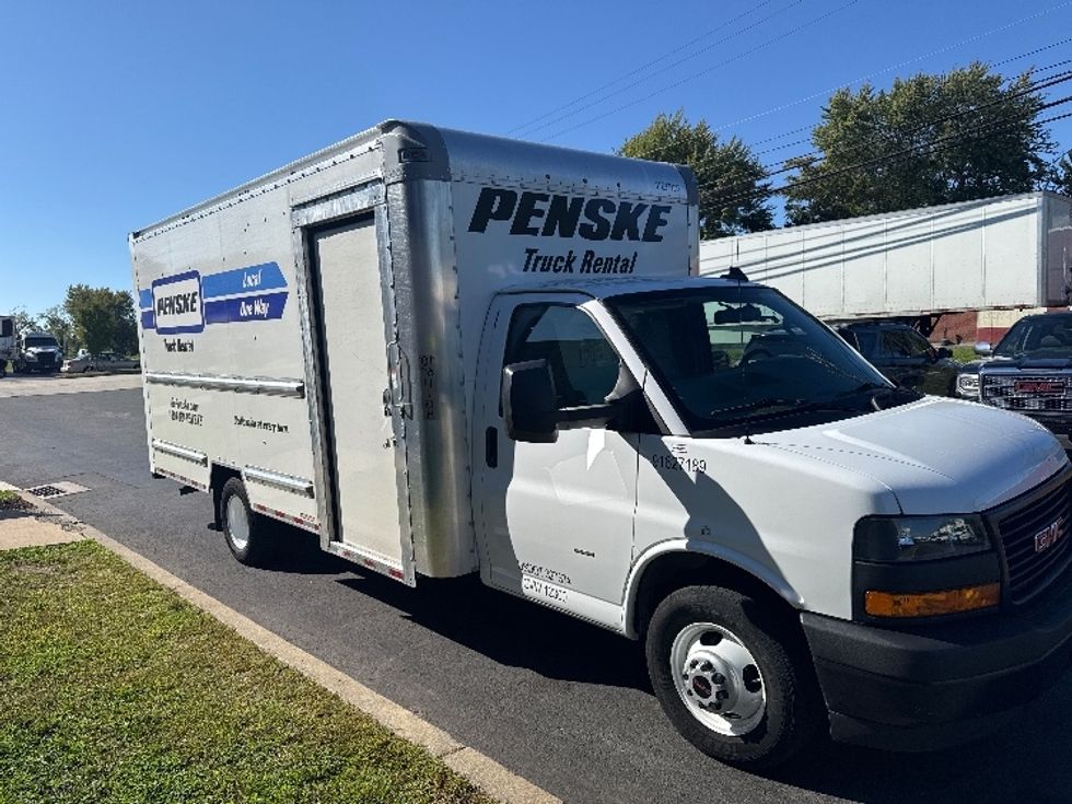 Light Duty Box Truck-Light and Medium Duty Trucks-GMC-2022-Savana G33903-Chicopee-MA-67,332\n\t\tmiles-$ 36,250 - Image 1