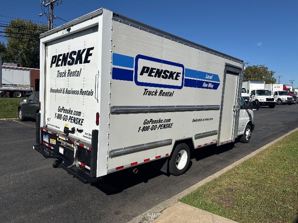 Light Duty Box Truck-Light and Medium Duty Trucks-GMC-2022-Savana G33903-Chicopee-MA-67,332\n\t\tmiles-$ 36,250 - Image 12