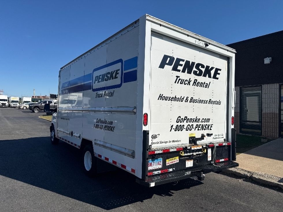 Light Duty Box Truck-Light and Medium Duty Trucks-GMC-2022-Savana G33903-Chicopee-MA-67,332\n\t\tmiles-$ 36,250 - Image 5