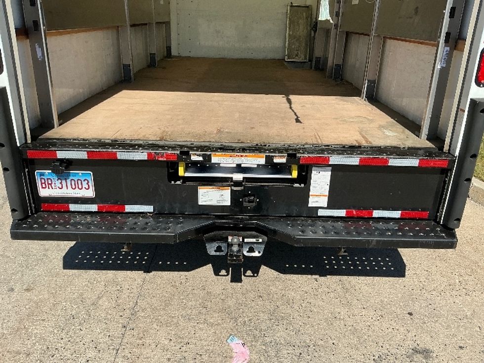 Light Duty Box Truck-Light and Medium Duty Trucks-GMC-2022-Savana G33903-Chicopee-MA-79,471\n\t\tmiles-$ 35,000 - Image 10