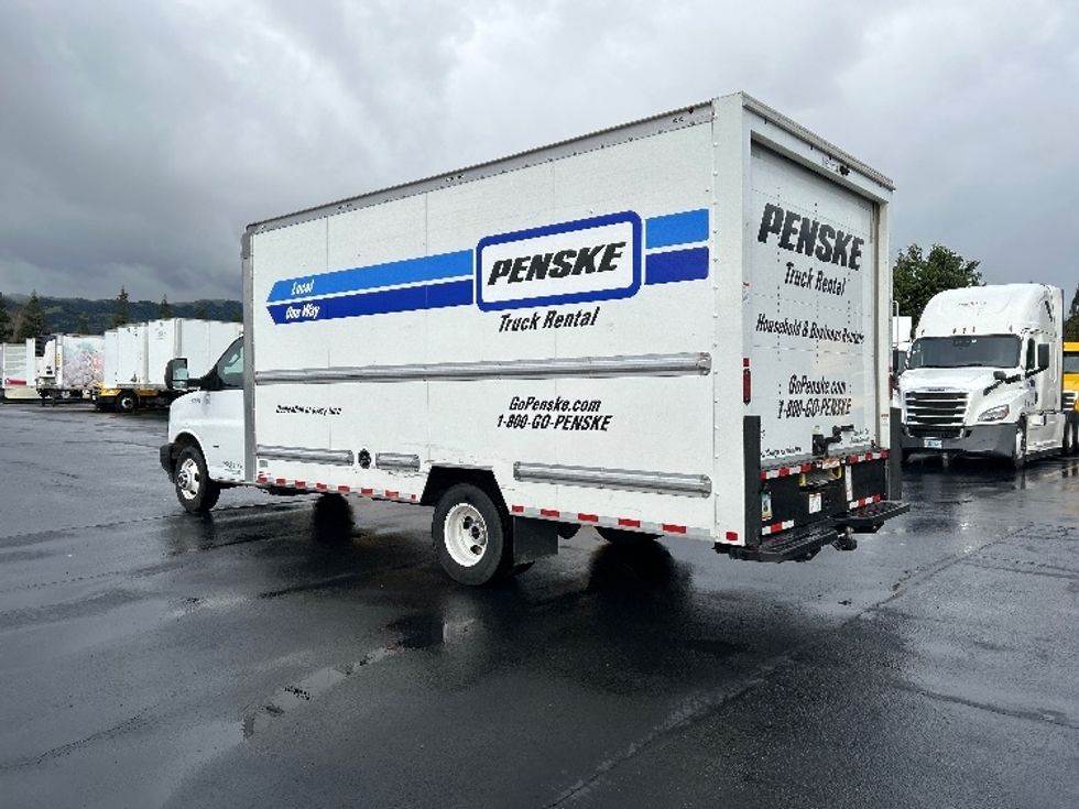 Light Duty Box Truck-Light and Medium Duty Trucks-GMC-2022-Savana G33903-Chino-CA-22,350\n\t\tmiles-$ 48,250 - Image 6