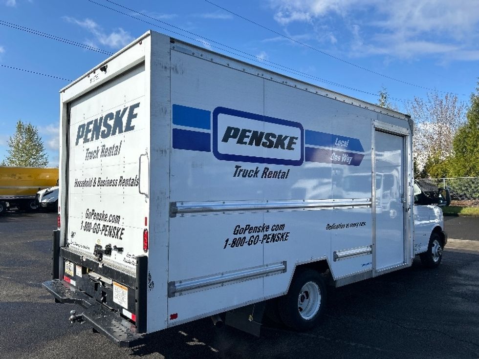 Light Duty Box Truck-Light and Medium Duty Trucks-GMC-2022-Savana G33903-Clackamas-OR-34,042\n\t\tmiles-$ 43,750 - Image 13