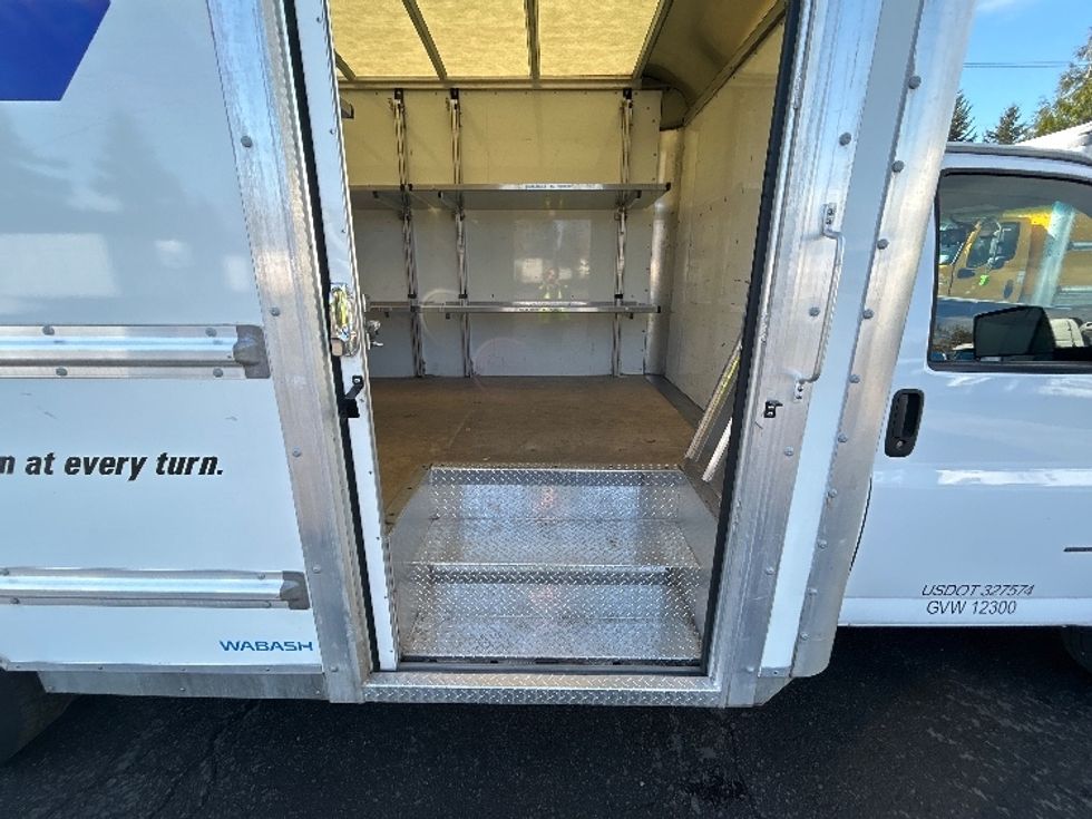 Light Duty Box Truck-Light and Medium Duty Trucks-GMC-2022-Savana G33903-Clackamas-OR-34,042\n\t\tmiles-$ 43,750 - Image 26