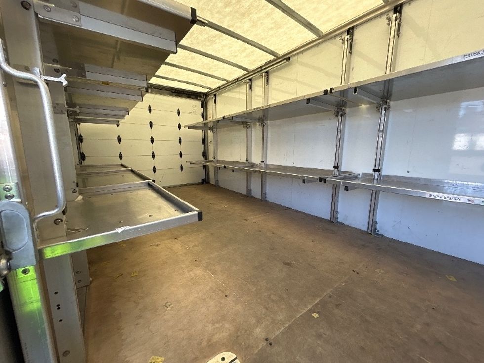 Light Duty Box Truck-Light and Medium Duty Trucks-GMC-2022-Savana G33903-Clackamas-OR-34,042\n\t\tmiles-$ 43,750 - Image 28