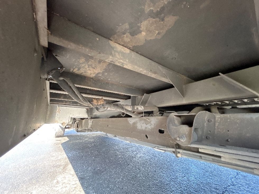 Light Duty Box Truck-Light and Medium Duty Trucks-GMC-2022-Savana G33903-Clackamas-OR-34,042\n\t\tmiles-$ 43,750 - Image 5