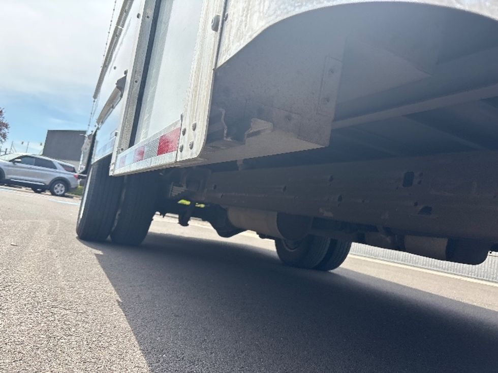 Light Duty Box Truck-Light and Medium Duty Trucks-GMC-2022-Savana G33903-Clackamas-OR-36,004\n\t\tmiles-$ 41,250 - Image 13