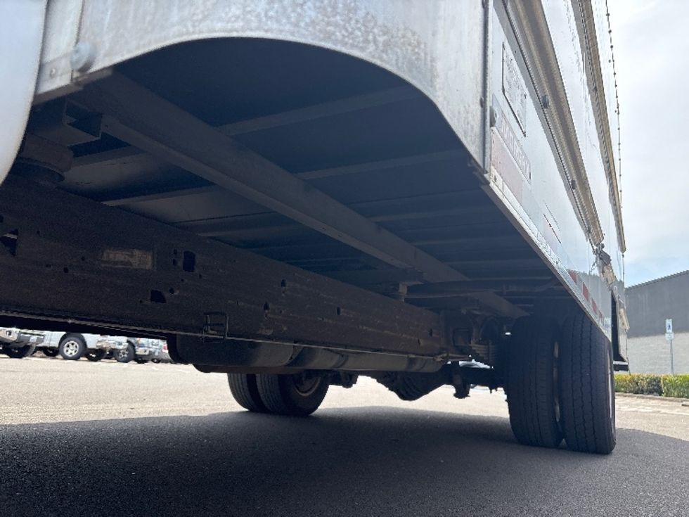 Light Duty Box Truck-Light and Medium Duty Trucks-GMC-2022-Savana G33903-Clackamas-OR-36,004\n\t\tmiles-$ 41,250 - Image 5