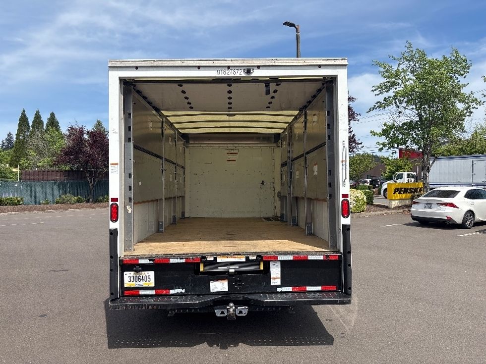 Light Duty Box Truck-Light and Medium Duty Trucks-GMC-2022-Savana G33903-Clackamas-OR-36,004\n\t\tmiles-$ 41,250 - Image 8