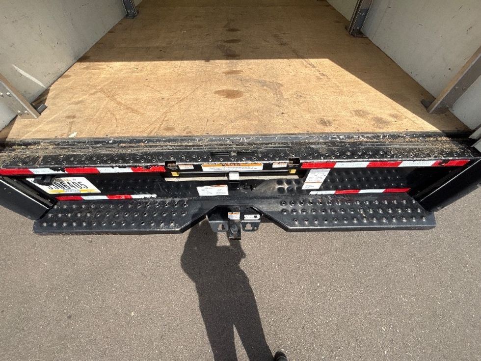 Light Duty Box Truck-Light and Medium Duty Trucks-GMC-2022-Savana G33903-Clackamas-OR-36,004\n\t\tmiles-$ 41,250 - Image 9