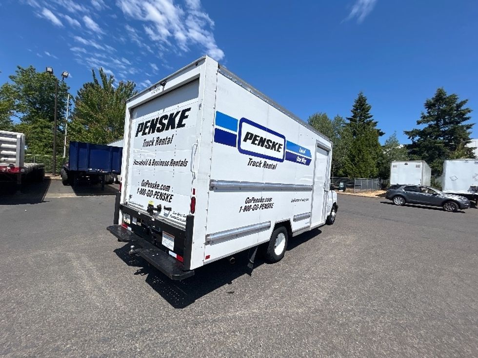Light Duty Box Truck-Light and Medium Duty Trucks-GMC-2022-Savana G33903-Clackamas-OR-43,135\n\t\tmiles-$ 41,500 - Image 11