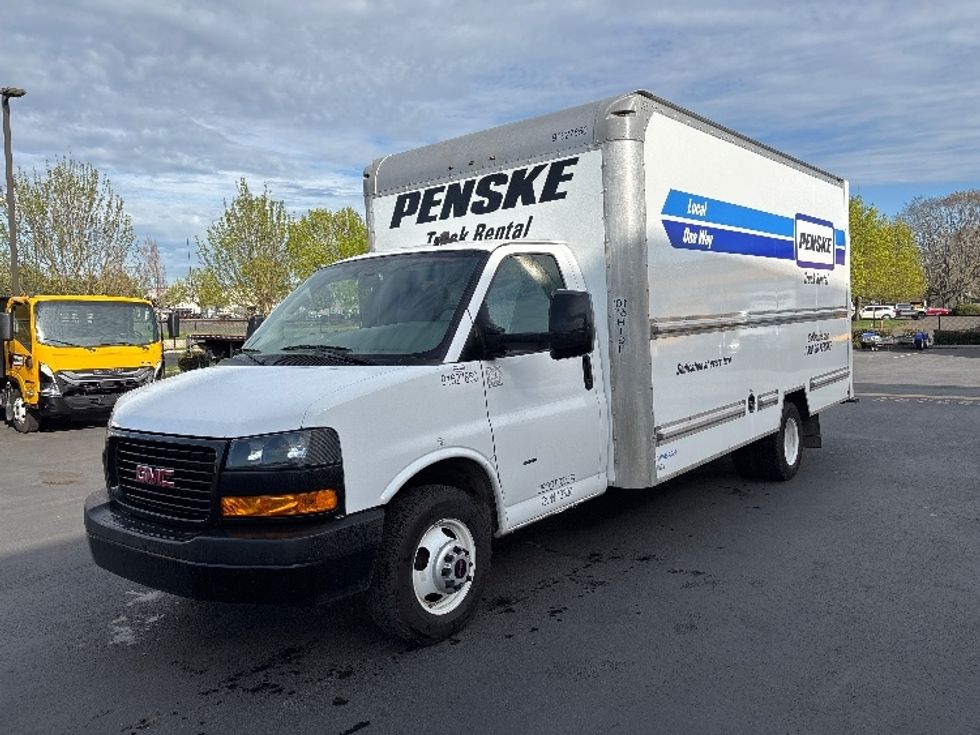 Light Duty Box Truck-Light and Medium Duty Trucks-GMC-2022-Savana G33903-Clackamas-OR-49,198\n\t\tmiles-$ 40,000 - Image 3