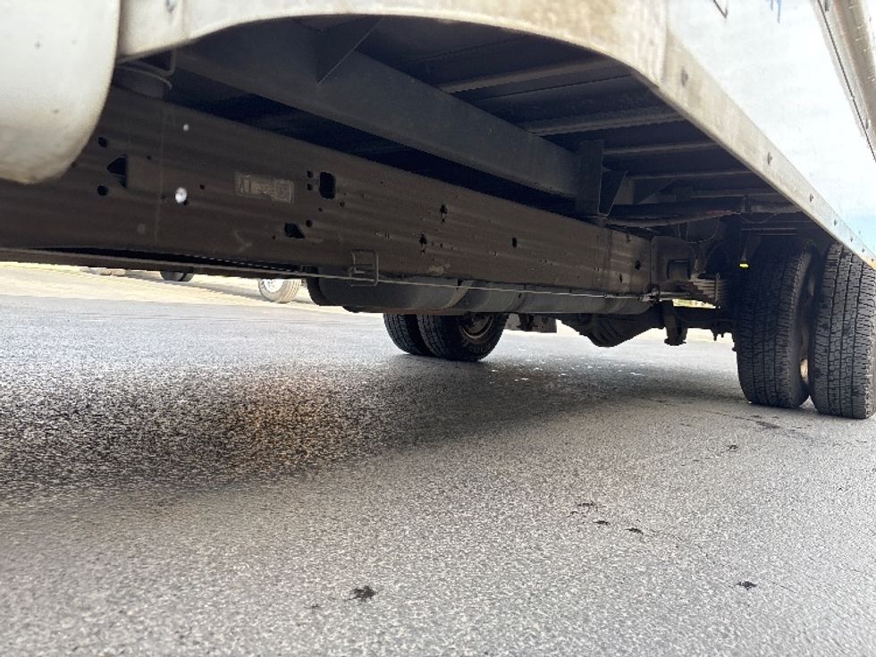 Light Duty Box Truck-Light and Medium Duty Trucks-GMC-2022-Savana G33903-Clackamas-OR-49,198\n\t\tmiles-$ 40,000 - Image 5