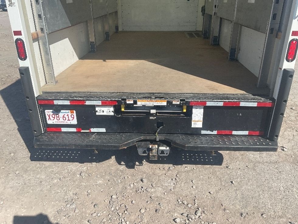 Light Duty Box Truck-Light and Medium Duty Trucks-GMC-2022-Savana G33903-Cleveland-TN-39,041\n\t\tmiles-$ 43,250 - Image 10