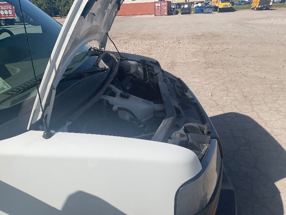 Light Duty Box Truck-Light and Medium Duty Trucks-GMC-2022-Savana G33903-Cleveland-TN-39,041\n\t\tmiles-$ 43,250 - Image 23