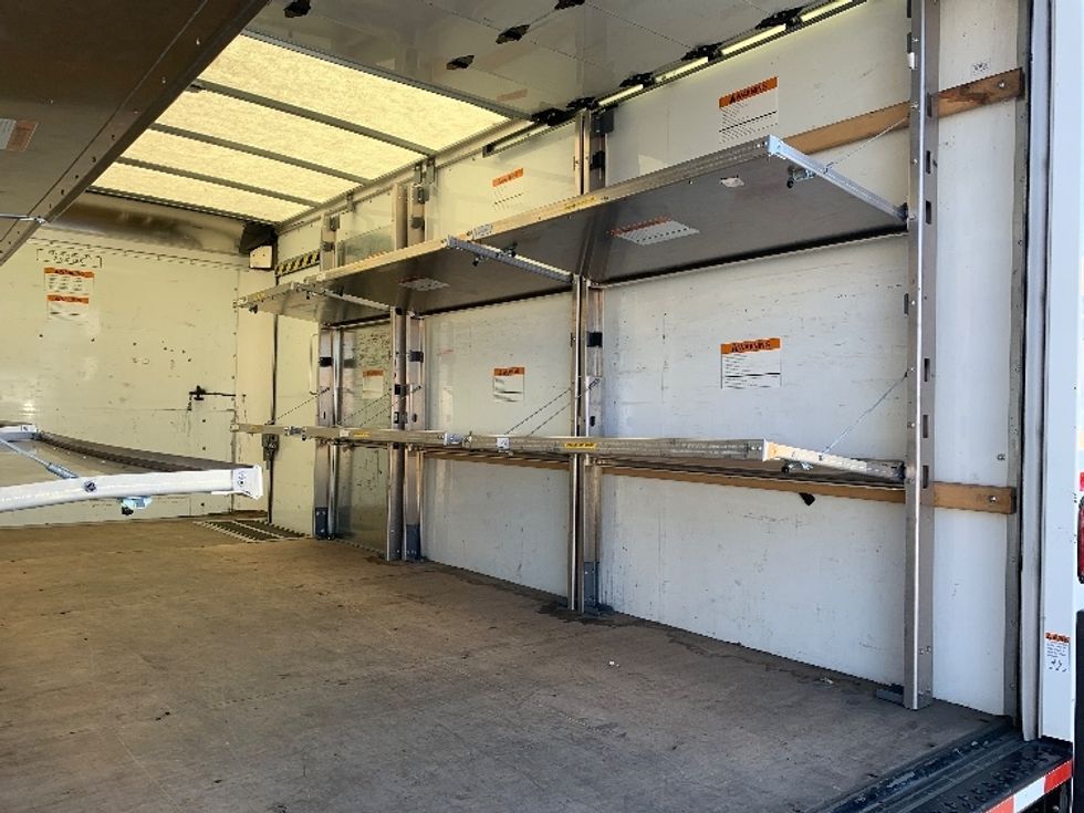 Light Duty Box Truck-Light and Medium Duty Trucks-GMC-2022-Savana G33903-Coburg-OR-35,242\n\t\tmiles-$ 46,500 - Image 12