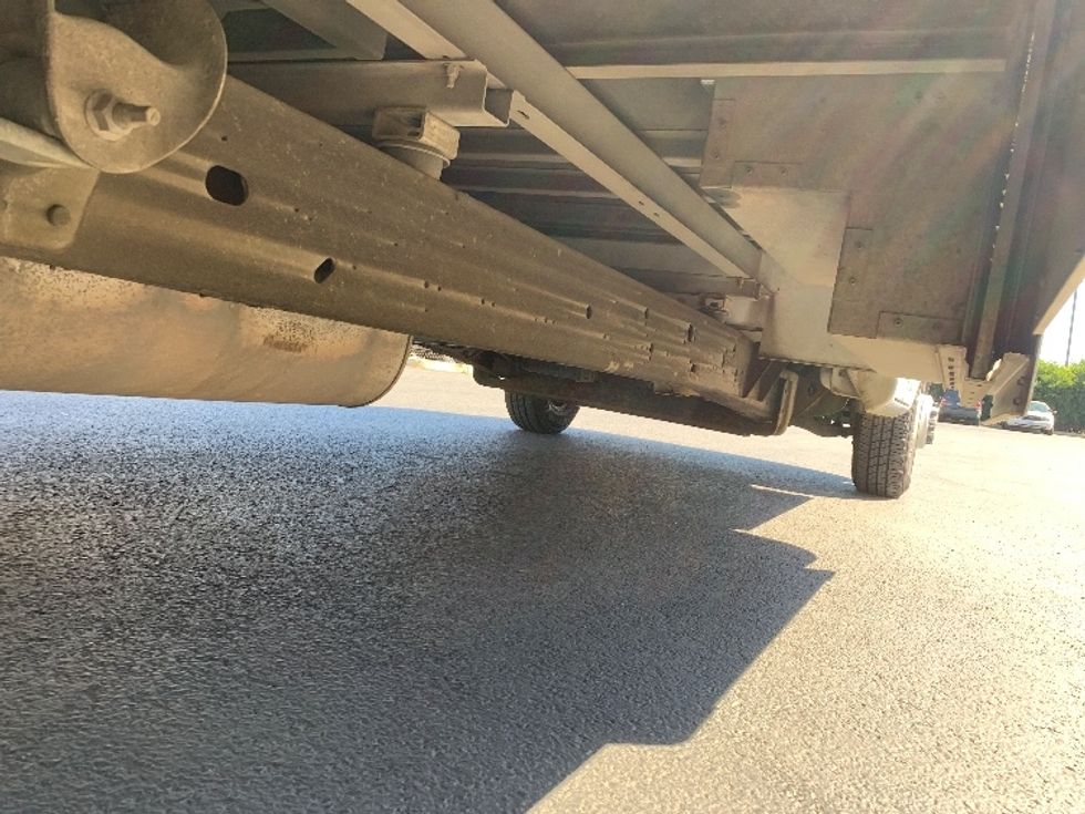 Light Duty Box Truck-Light and Medium Duty Trucks-GMC-2022-Savana G33903-Coburg-OR-35,242\n\t\tmiles-$ 46,500 - Image 14