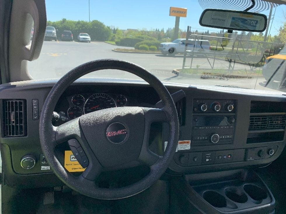 Light Duty Box Truck-Light and Medium Duty Trucks-GMC-2022-Savana G33903-Coburg-OR-35,242\n\t\tmiles-$ 46,500 - Image 18