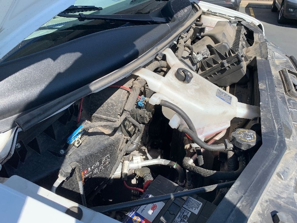 Light Duty Box Truck-Light and Medium Duty Trucks-GMC-2022-Savana G33903-Coburg-OR-35,242\n\t\tmiles-$ 46,500 - Image 23