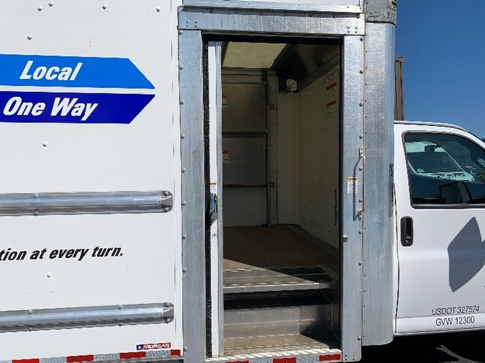 Light Duty Box Truck-Light and Medium Duty Trucks-GMC-2022-Savana G33903-Coburg-OR-35,242\n\t\tmiles-$ 46,500 - Image 25