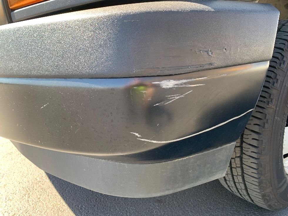 Light Duty Box Truck-Light and Medium Duty Trucks-GMC-2022-Savana G33903-Coburg-OR-35,242\n\t\tmiles-$ 46,500 - Image 27