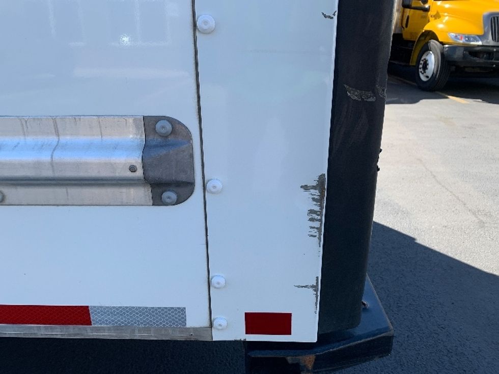 Light Duty Box Truck-Light and Medium Duty Trucks-GMC-2022-Savana G33903-Coburg-OR-35,242\n\t\tmiles-$ 46,500 - Image 28