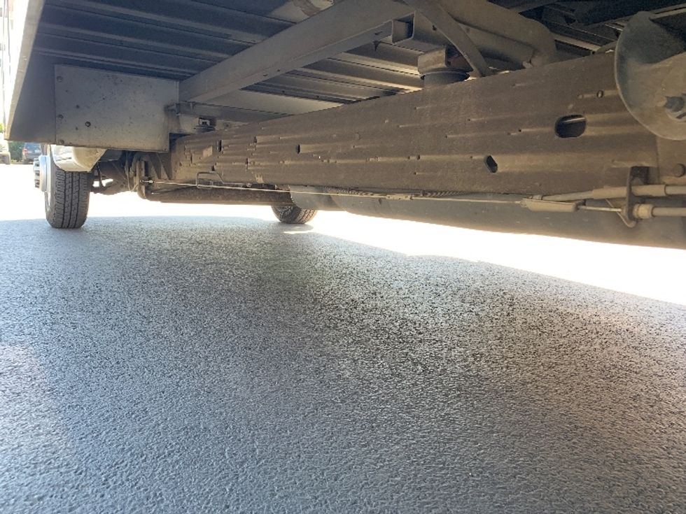 Light Duty Box Truck-Light and Medium Duty Trucks-GMC-2022-Savana G33903-Coburg-OR-35,242\n\t\tmiles-$ 46,500 - Image 5