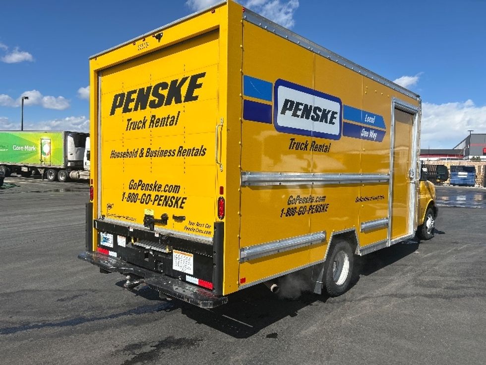 Light Duty Box Truck-Light and Medium Duty Trucks-GMC-2022-Savana G33903-Colorado Springs-CO-19,569\n\t\tmiles-$ 38,750 - Image 13