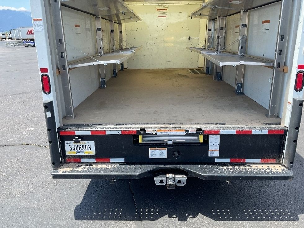 Light Duty Box Truck-Light and Medium Duty Trucks-GMC-2022-Savana G33903-Colorado Springs-CO-33,570\n\t\tmiles-$ 46,500 - Image 9