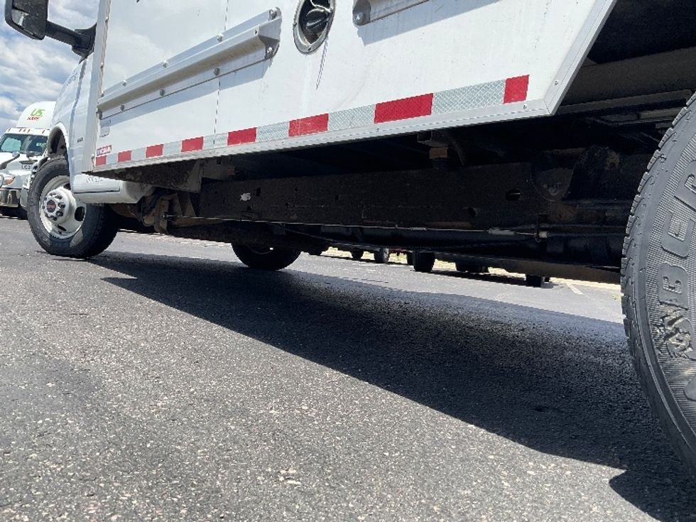 Light Duty Box Truck-Light and Medium Duty Trucks-GMC-2022-Savana G33903-Colorado Springs-CO-33,570\n\t\tmiles-$ 46,500 - Image 5